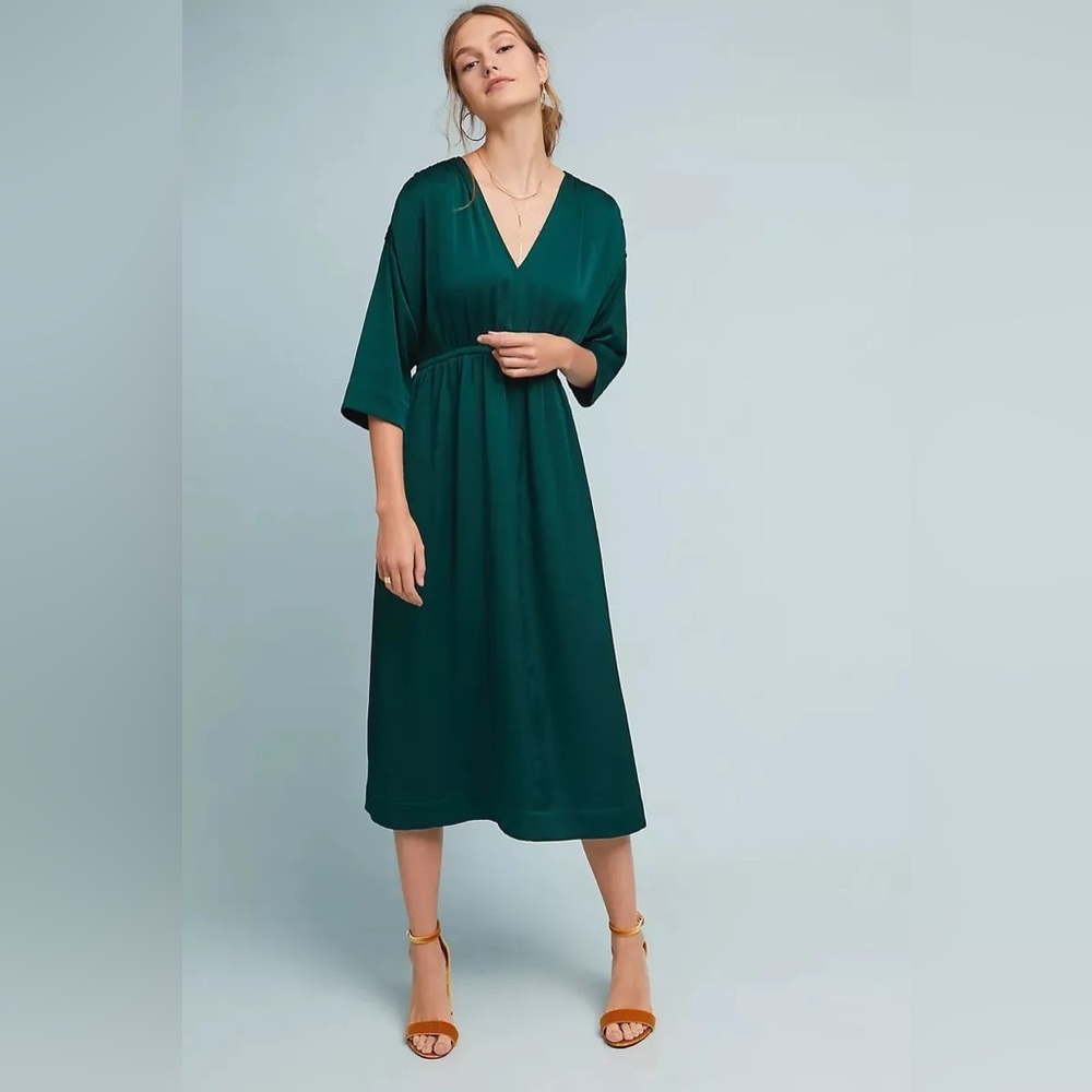 The ODELLS Regency Green Kaftan Kimono Sleeve Midi Dress Size S